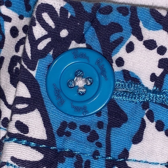 Lilly Pulitzer Shorts - Picture 2 of 4